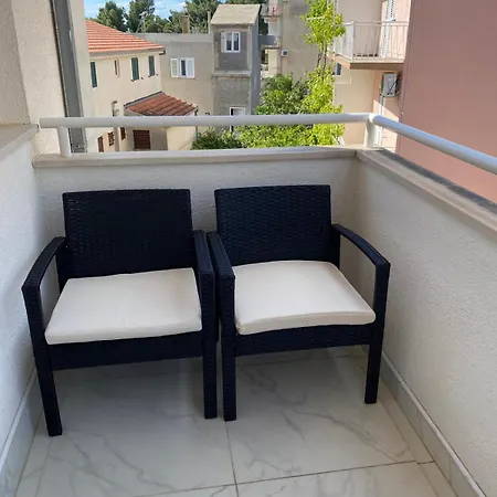 B Apartments Makarska Exterior photo