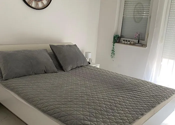 B Apartments