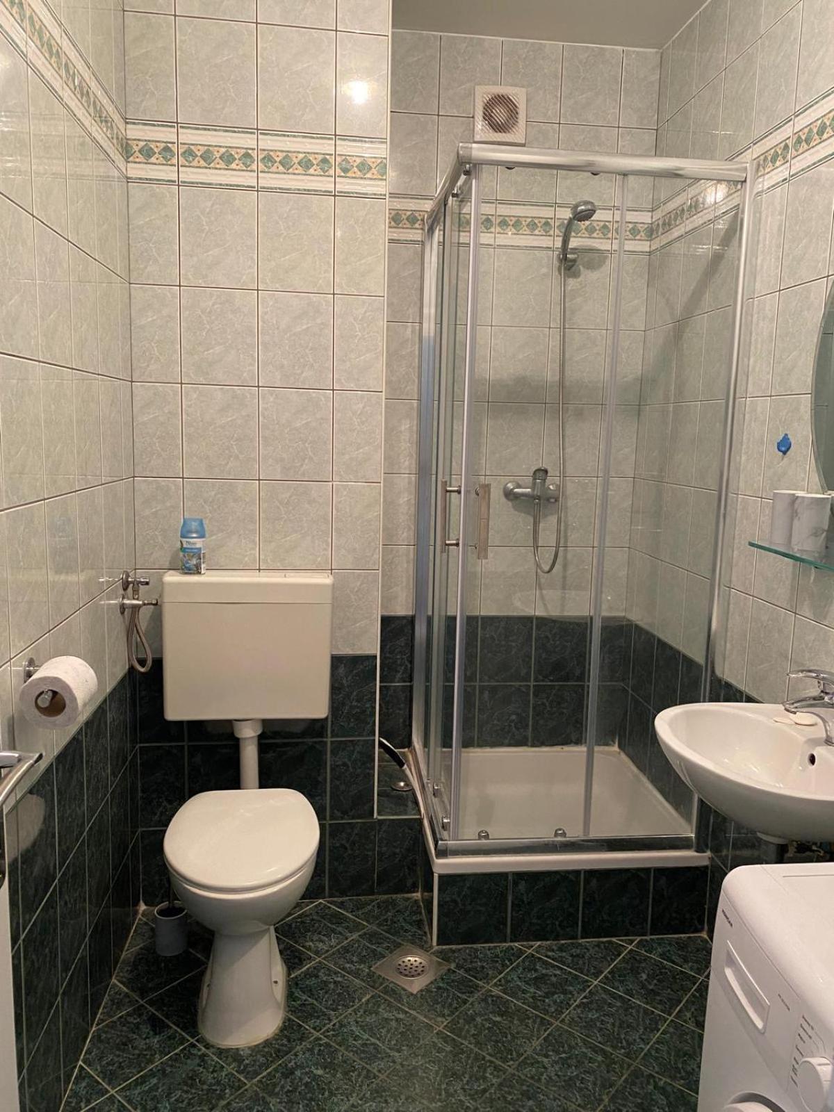 B Apartment Makarska